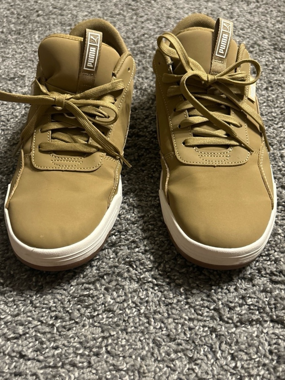 Puma Men’s Tan Low-Top Sneakers